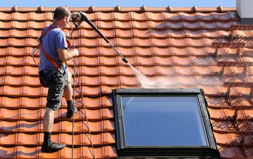 roof cleaning Limbury, Bedfordshire